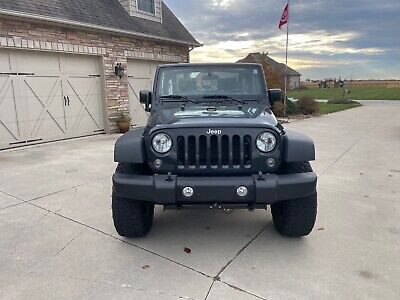 2016 Jeep Wrangler SPORT