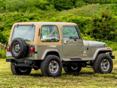 1988 Jeep Wrangler SAHARA