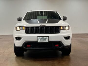 2020 Jeep Grand Cherokee Trailhawk