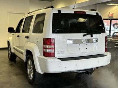 2009 Jeep Liberty SUV