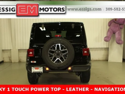 2024 Jeep Wrangler Sahara 4D Sport Utility 4WD