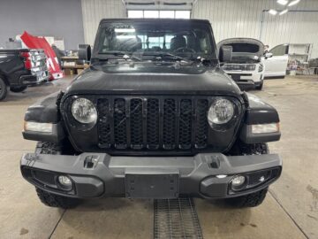 2021 Jeep Gladiator Sport