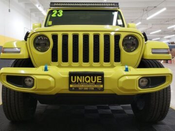 2023 Jeep Wrangler Sahara 4XE 2023 Jeep Wrangler 4XE