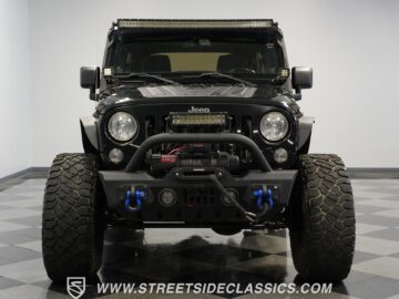 2014 Jeep Wrangler Unlimited Sport Hemi