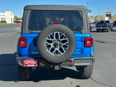 2025 Jeep Wrangler 4X4 Sahara 4DR SUV