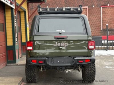 2023 Jeep Gladiator