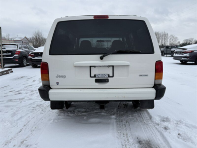 2001 Jeep Cherokee Sport SUV