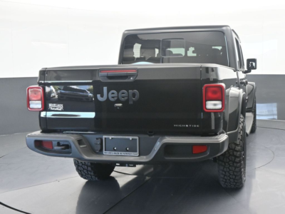 2025 Jeep Gladiator High Tide
