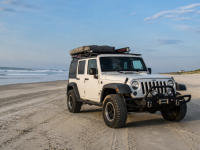 Jeeps for Beach Driving: Practical Tips, Smart Gear, and Storage Solutions for Sand Adventures