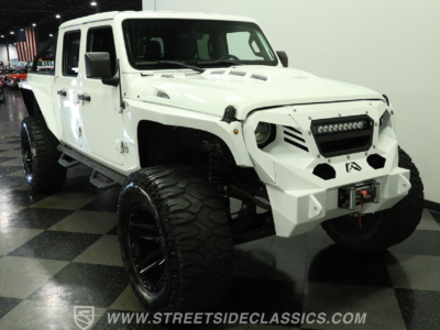 2022 Jeep Gladiator SoFlo Custom